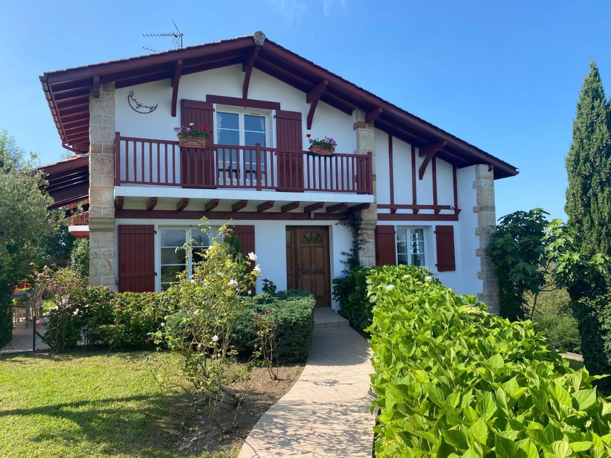 Ilargi Argi Bed and Breakfast Saint-Pée-sur-Nivelle Buitenkant foto