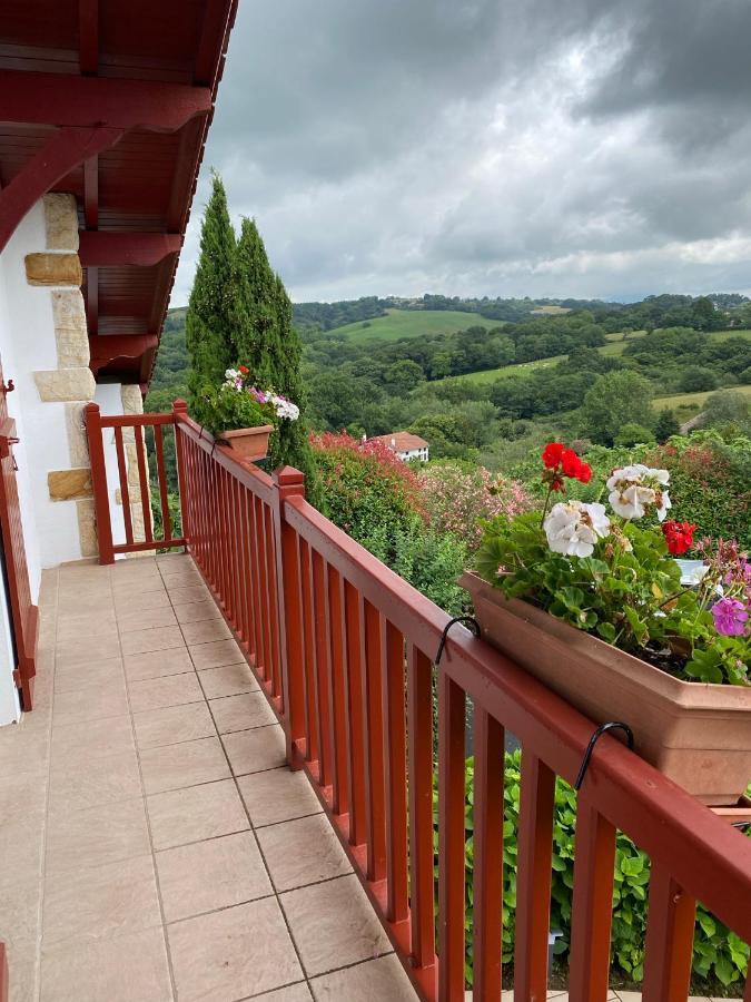 Ilargi Argi Bed and Breakfast Saint-Pée-sur-Nivelle Buitenkant foto